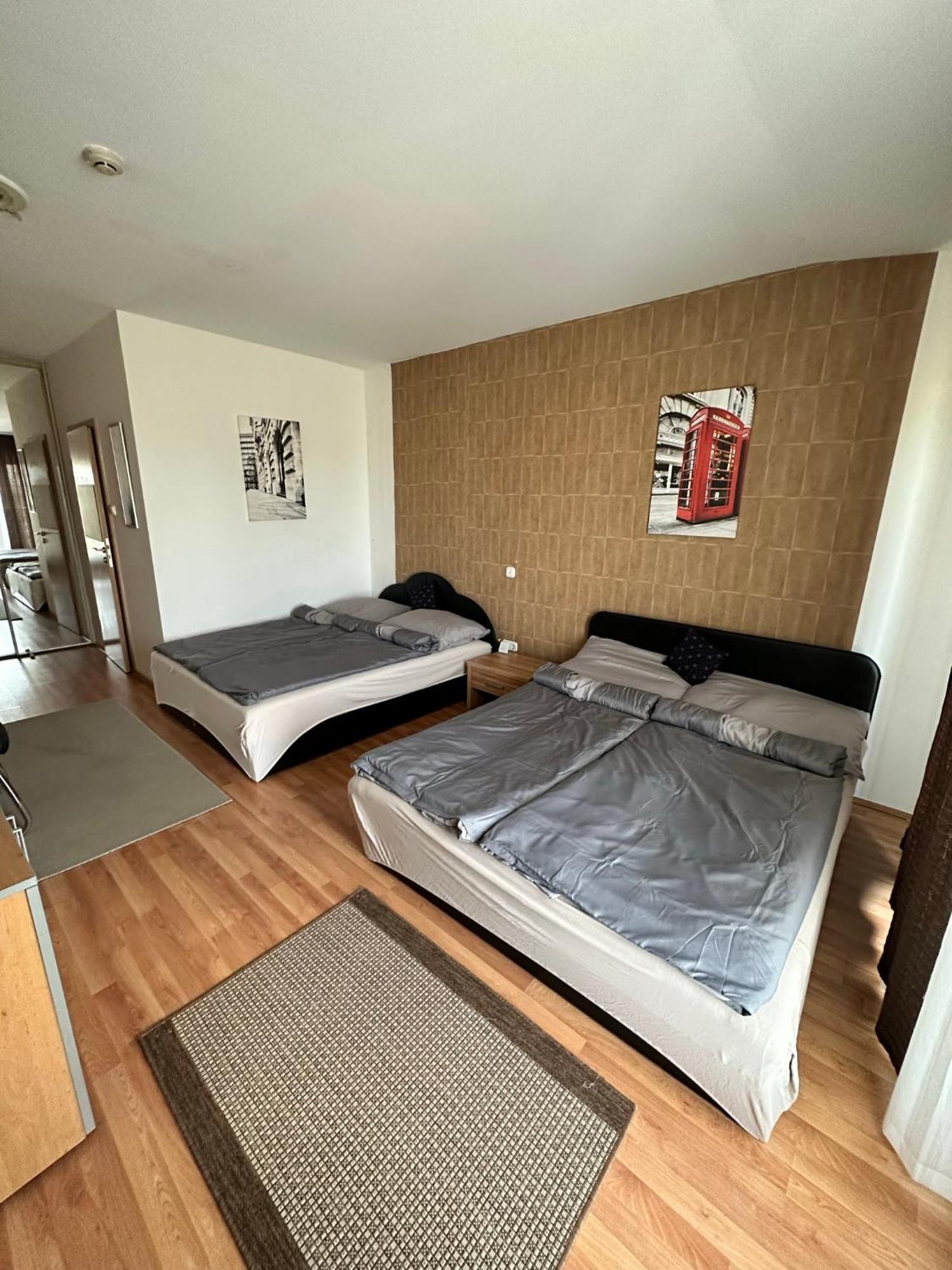 Velvet Motel Hegyeshalom Exterior foto